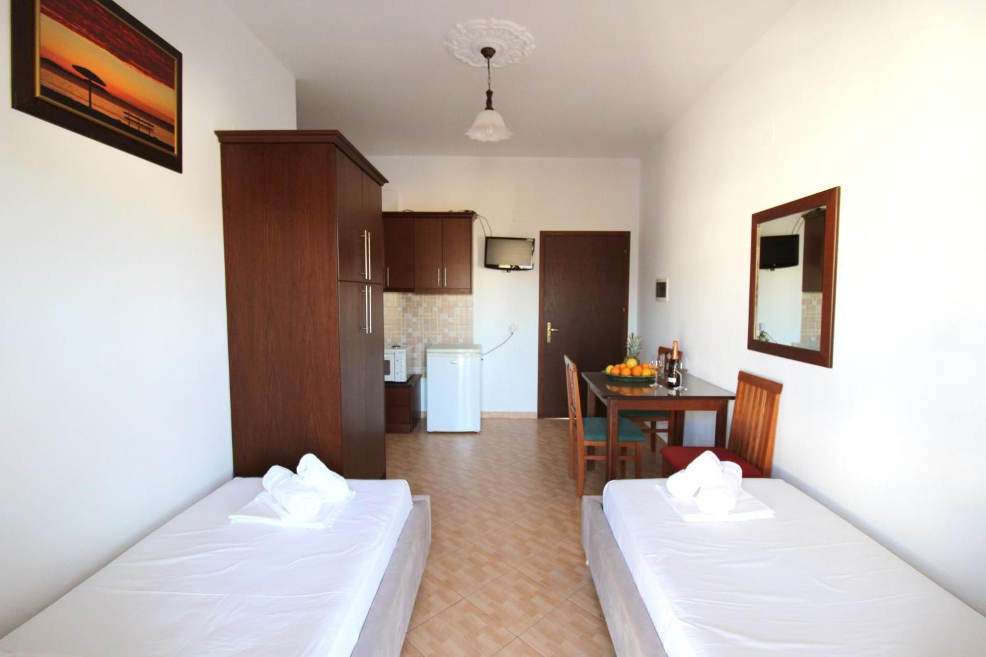 Garden Villa Dhesara 卡萨米尔 外观 照片
